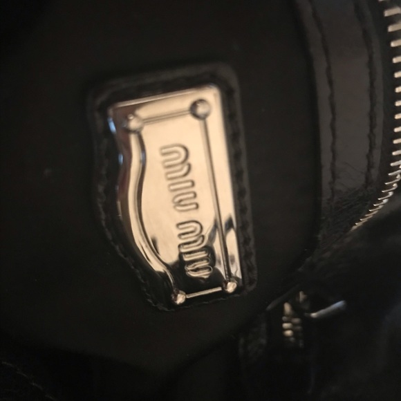 Miu Miu Beautiful Matelasse Large Black Bag - Picture 6 of 10